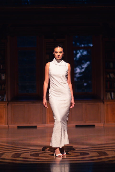 Look 15